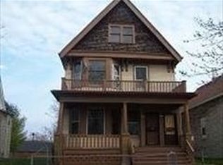 3052 N 1st St, Milwaukee, WI 53212