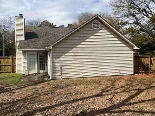 4803 Japonica Rd, Fayetteville, NC 28304