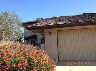 1060 E Thurman Ave, Porterville, CA