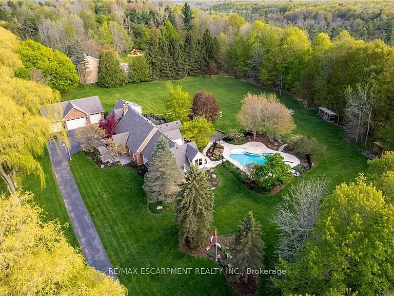 1670 Medad Springs Ct — Photo 32