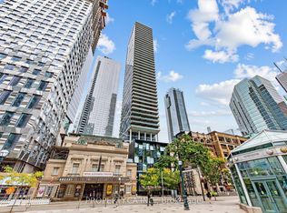 224 King St W #1506, Toronto, ON M5H 0A6