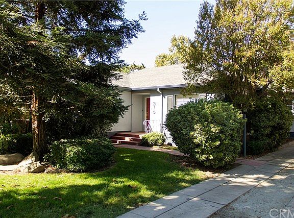 2nd image of 215 E Michigan Ave