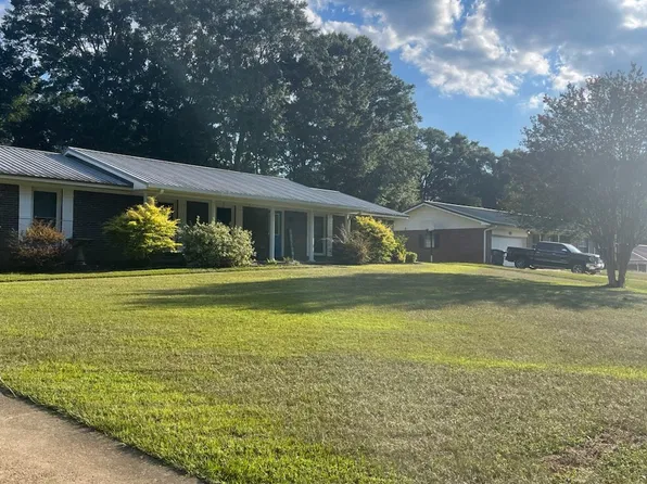 112 Harwood Pl, Enterprise, AL 36330