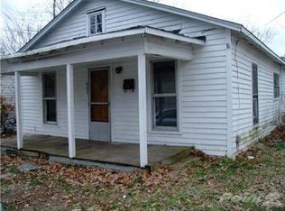 607 Alexander St, Paris, TN 38242