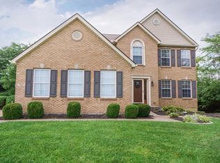 708 Govenors Hill Dr, Hamilton, OH 45013
