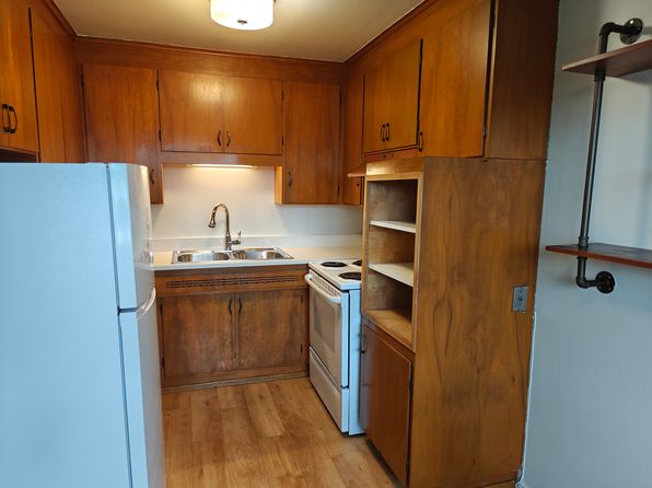 11521 26th Ave NE APT 11