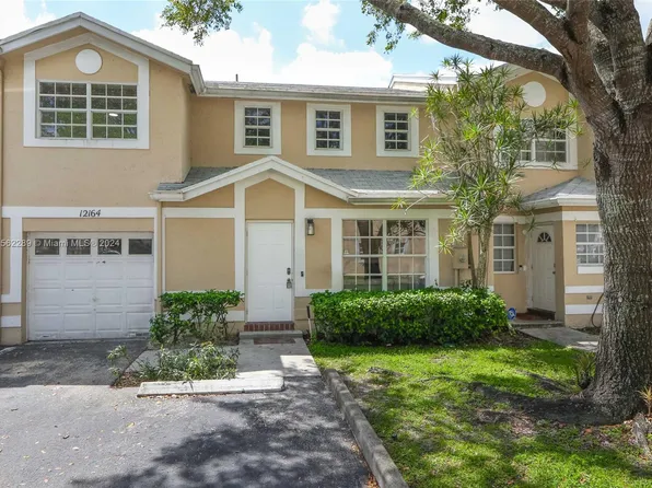 12164 SW 52nd Pl, Fort Lauderdale, FL 33330