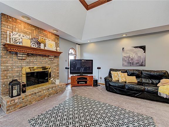 5th image of 7543 Trailwind Dr