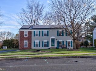 310 Coventry Ln, Lititz, PA 17543