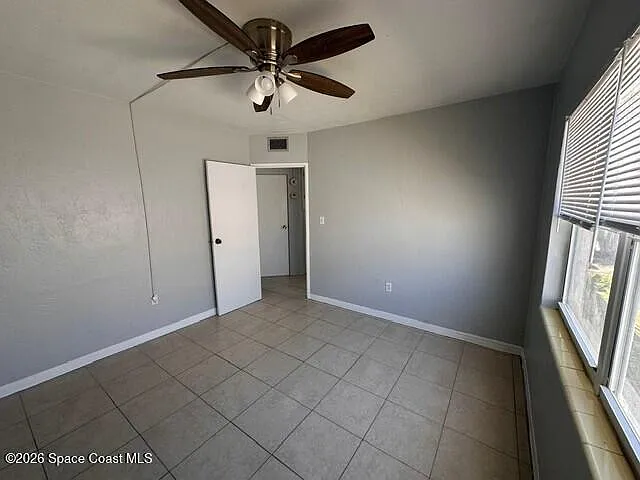 411 Jefferson Ave — Photo 9