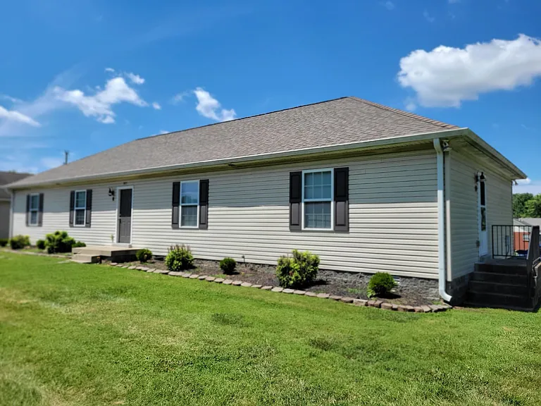 103 Sugartree Ct #D — Photo 1