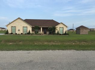 155 La Luz Dr, Victoria, TX 77905