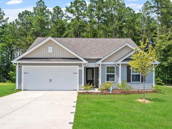 92 Chedworth Dr, Angier, NC 27501