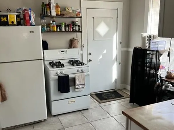 2014 Wabash St, Detroit, MI 48216