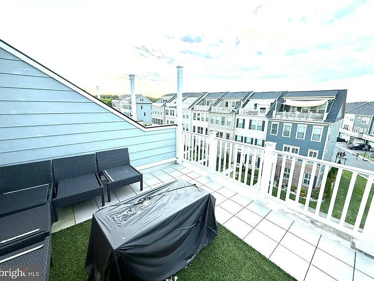 17255 Herring Gull Ln — Photo 41