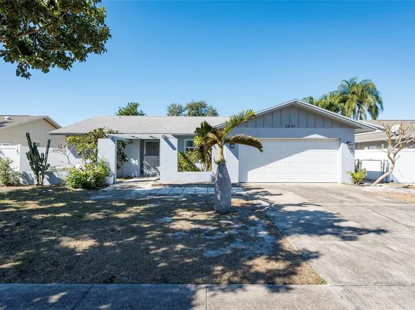 2456 Timbercrest Cir W, Clearwater, FL 33763