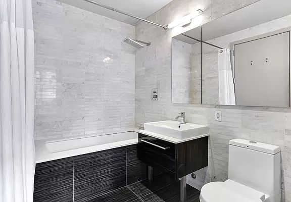 4th image of 135 N 11th St APT 5J