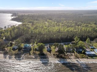 357 Wiggins Point Rd, Oriental, NC 28571