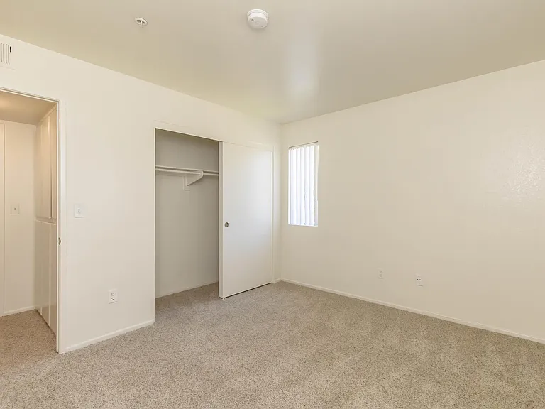 Cambridge Village Apartments — Photo 56