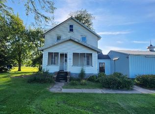 220 N 8th St, Mc Callsburg, IA 50154