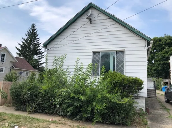 3532 Carlyle Ave, Cleveland, OH 44109