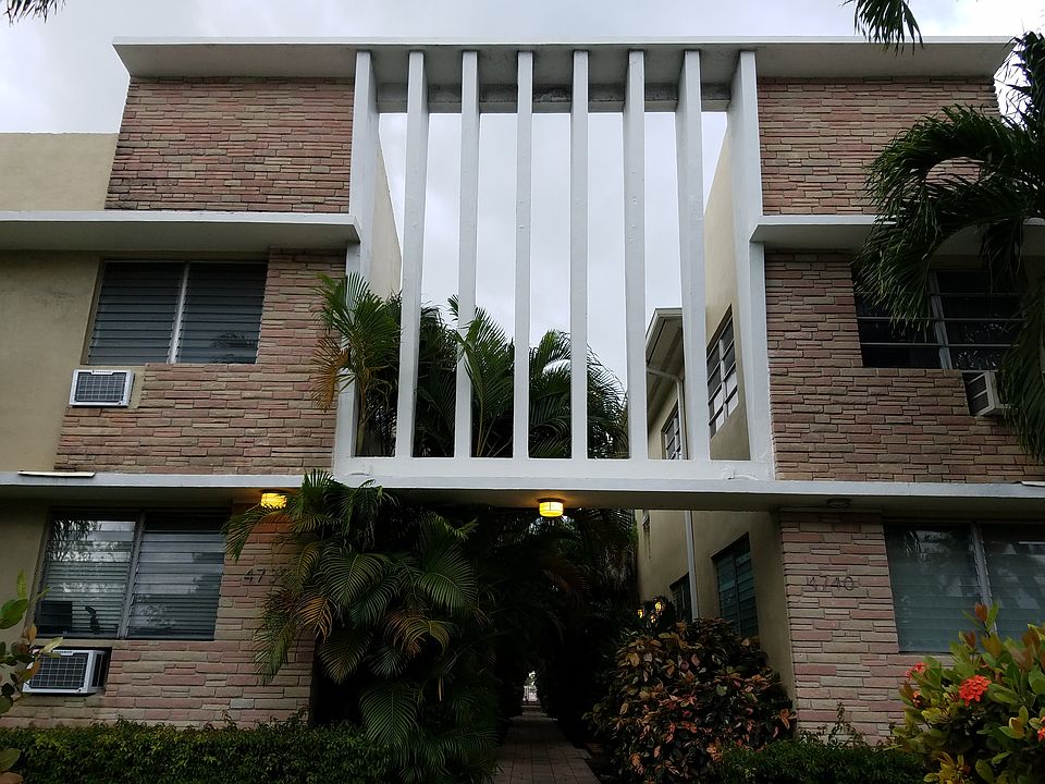 1st image of 4730 Pine Tree Dr APT 2