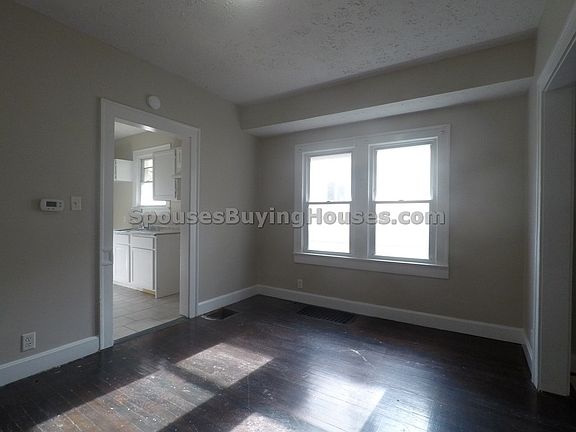 4th image of 1521 N Ewing St