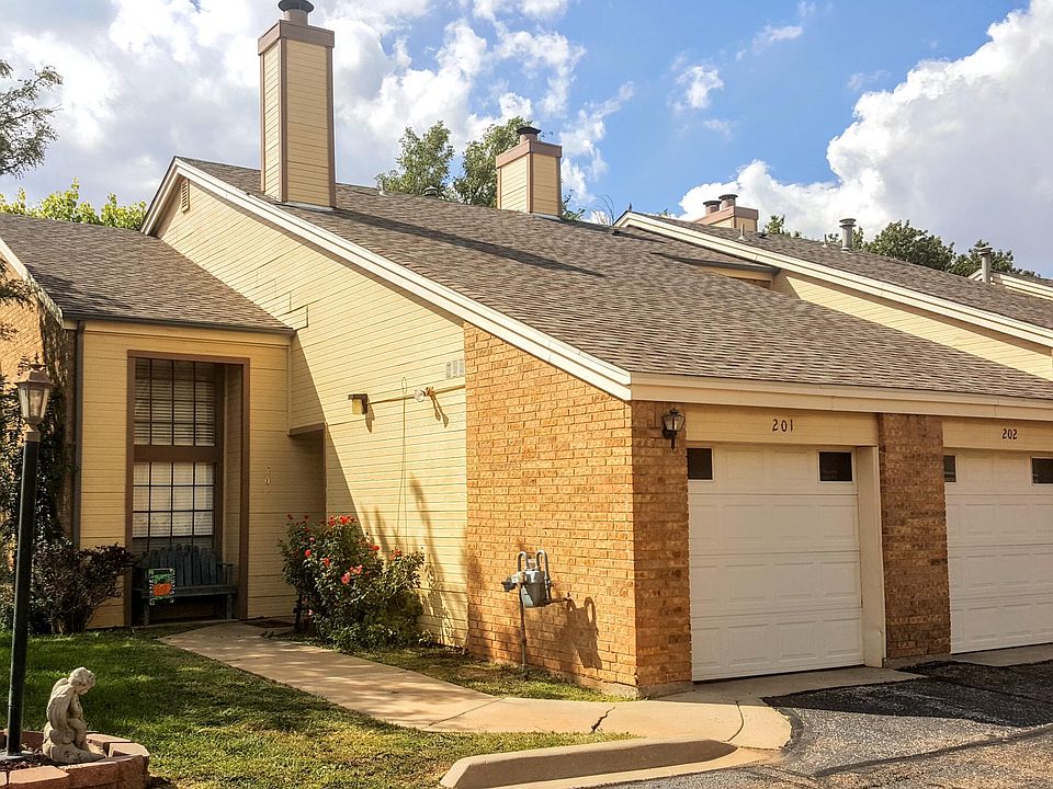 1st image of 1801 Steeplechase Dr APT 201