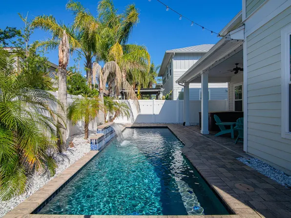 249 40th Ave S, Jacksonville Beach, FL 32250