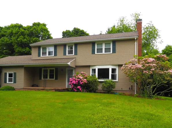 7 Wyneding Hill Road, Manchester, CT 06040