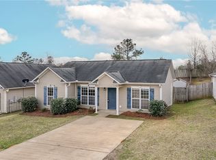 2117 Winding Oak Dr, Opelika, AL 36804