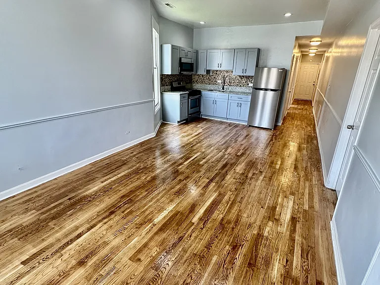 5518 S Wells St #1 — Photo 13