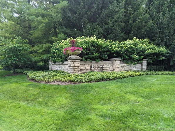 Pine Mdw Lot 129, Clarkston, MI 48348