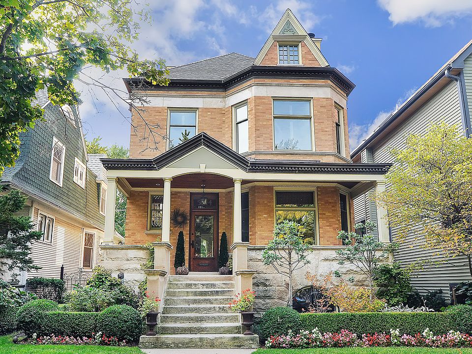 1st image of 5514 N Lakewood Ave