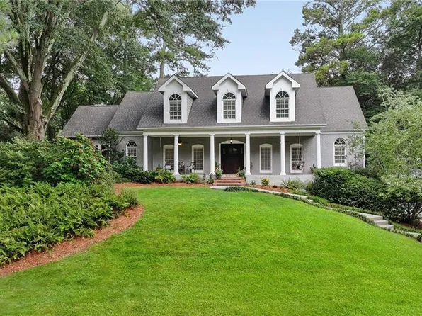 2942 Margaret Mitchell Ct NW, Atlanta, GA 30327
