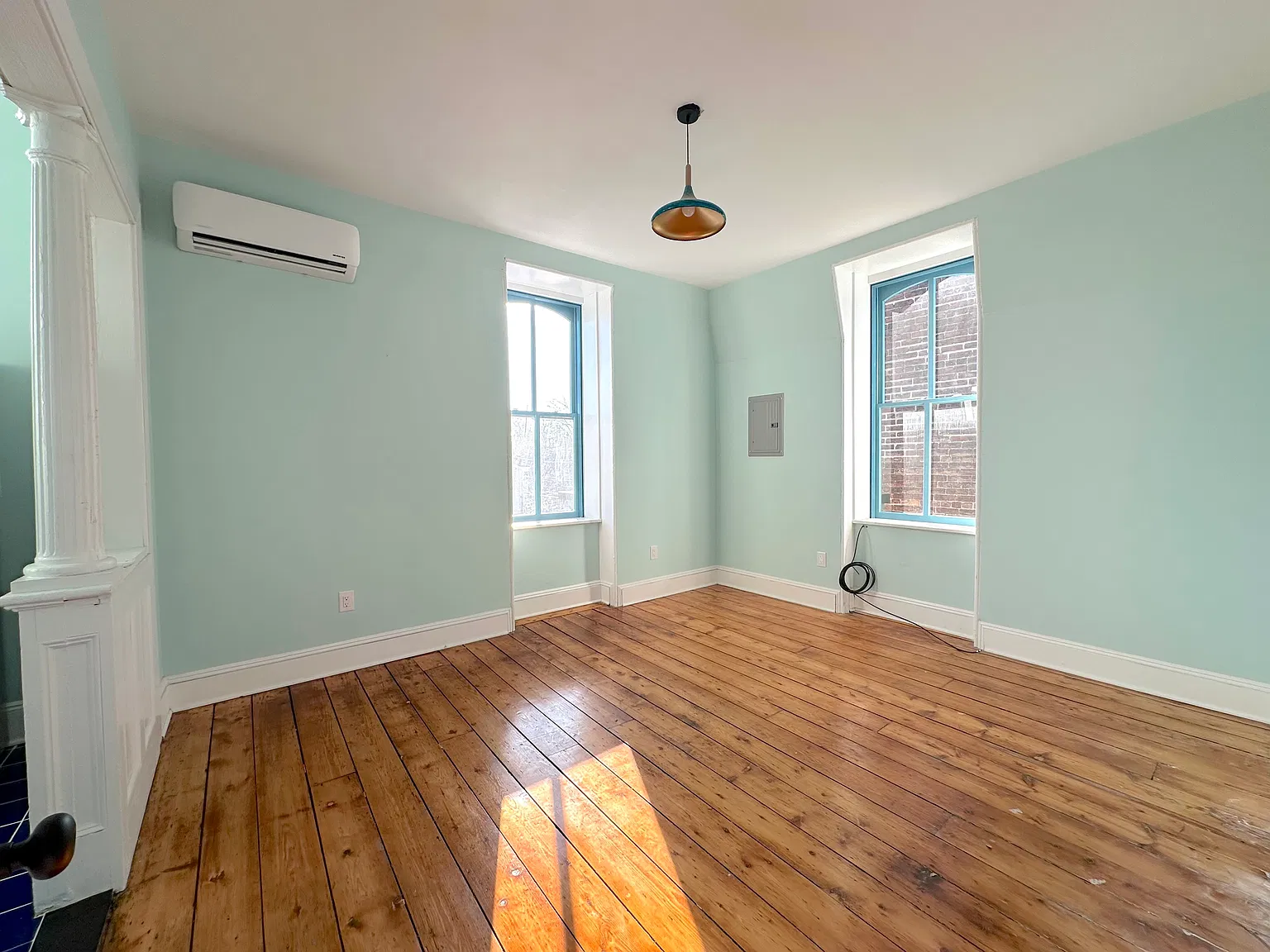 2 bed, 644 sqft, $2,400 — Photo 4