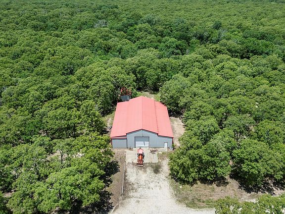 3rd image of 2702 Hidden Trails Rd
