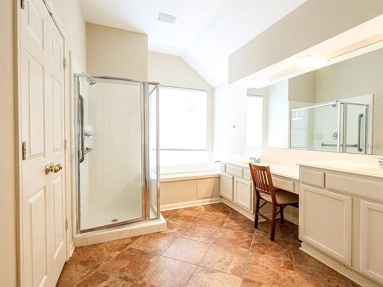 1723 Teal Brook Ln — Photo 17