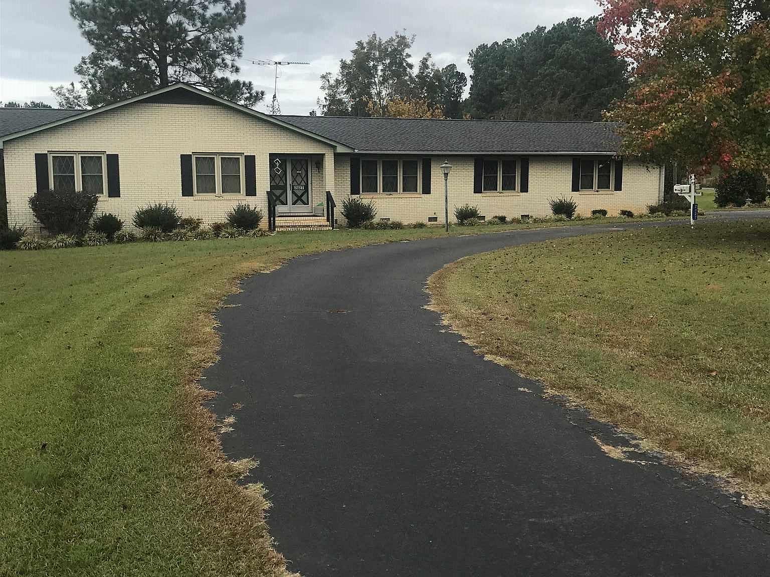 2027 New Hope Rd, Pomaria, SC 29126 Zillow
