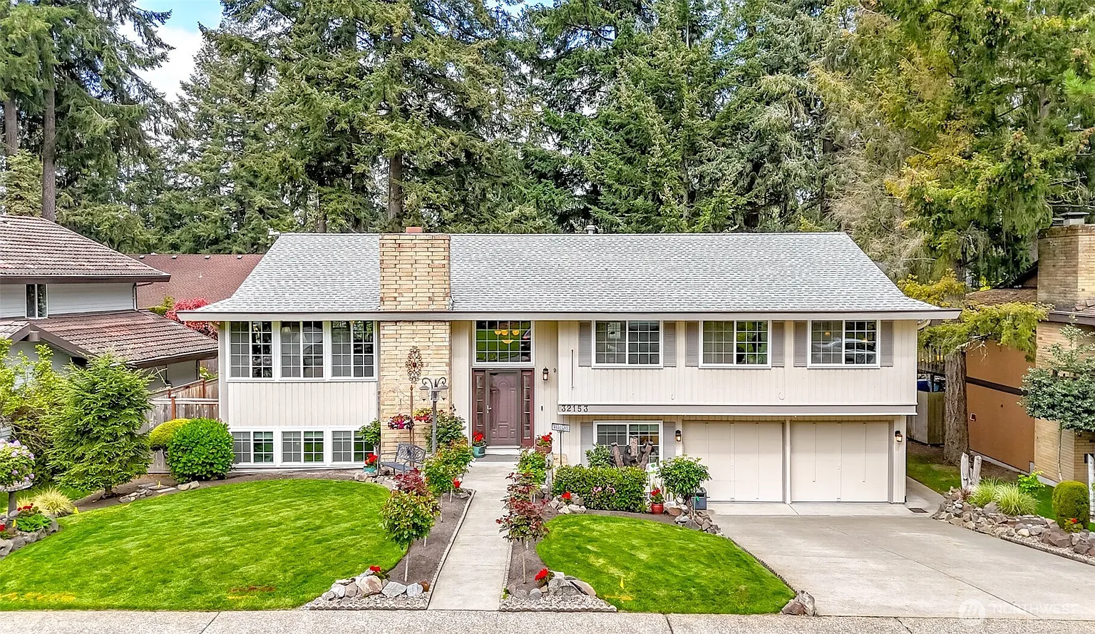 32153 32nd Avenue SW photo 1