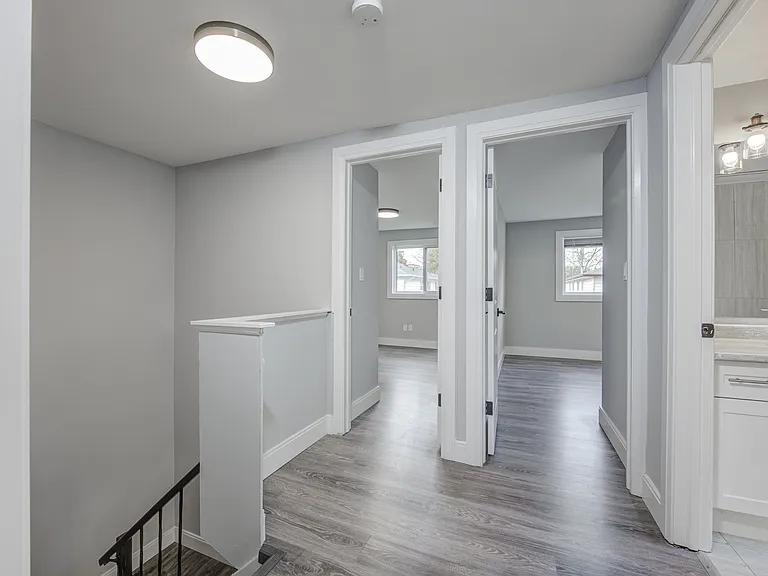 6 Pearl Cres #3 — Photo 10