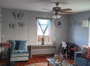 143 S 8th Ave, Manville, NJ 08835