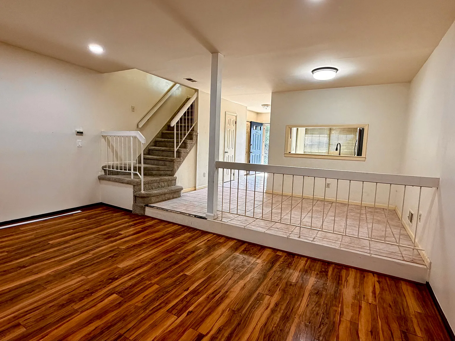 503 Maplecrest Rd — Photo 4