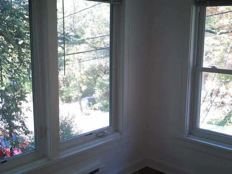 617 Main St NE #2 — Photo 11
