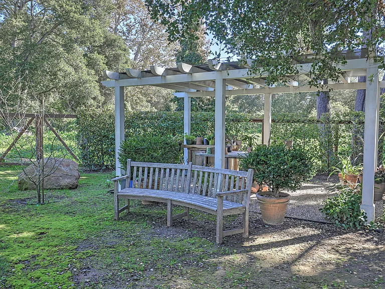 1694 San Leandro Ln — Photo 37