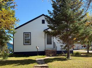 520 5th St SE, Staples, MN 56479