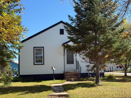520 5th St SE, Staples, MN 56479