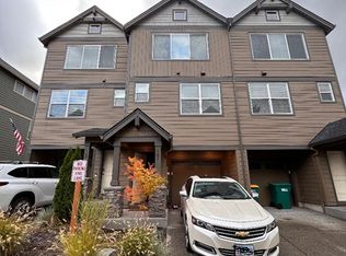 161 SW Howard Pl, Troutdale, OR