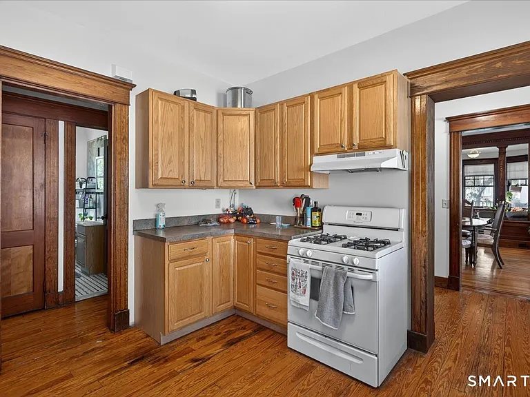 106 Lawrence St #1 — Photo 10