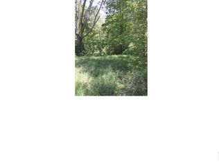 Tower Rd, Parkersburg, WV 26101